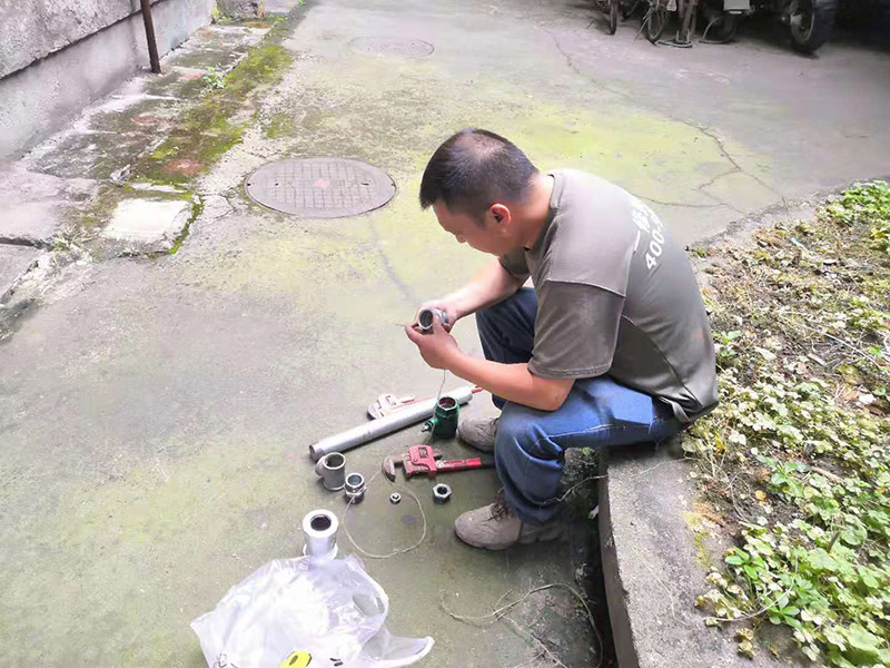 太原水管水龍頭維修-太原暗管漏水補漏-太原管道滲水檢測處理